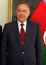 حيدر علييڤ، الزعيم السياسي صاحب أطول مدة خدمة في أذربيجان.