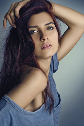 Tuba Büyüküstün.jpg