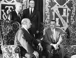 جمال عبد الناصر وفرانسيسكو فرانكو خلال زيارة ناصر لاسبانيا في طريقه للأمم المتحدة (مدريد 1960)