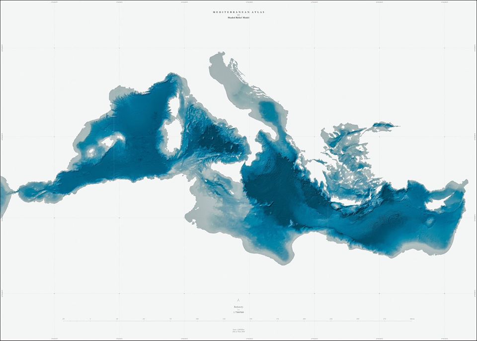 البحر الأبيض المتوسط توضح عمق المياه في كل منظقة منه.