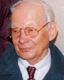 Eigen,Manfred 1996 Göttingen.jpg