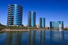 Oracle Headquarters Redwood Shores.jpg