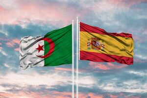 علم الجزائر-إسبانيا.jpg