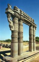 Kakatiya Kala Thoranam (Warangal Gate) built by the Kakatiya dynasty in ruins[14]