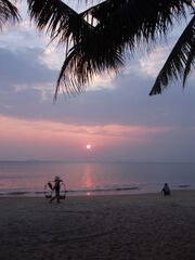Sunset at Sanya Bay