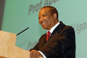 Apolo Nsibambi.jpg