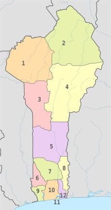 Benin, administrative divisions - Nmbrs - colored.svg