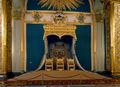 عرش القيصر والإمبراطورة ووريث العرش في قصر الكرملين الكبير.