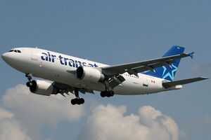 Airbus A310-304, Air Transat AN1571009.jpg