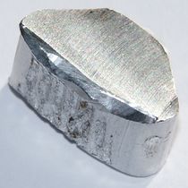Image: فلز الألومنيوم