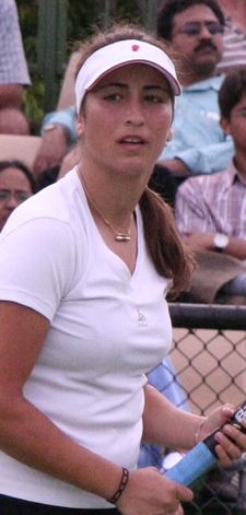 Aravane Rezai 2007 Australian Open womens doubles R1.jpg