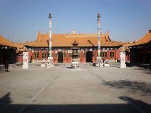 Da Zhao temple (also called Ikh Zuu) بناه ألطان خان في 1579