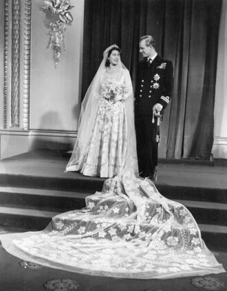 Princess Elizabeth and Duke of Edinburgh wedding portrait.jpg