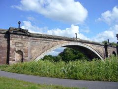 Grosvenor Bridge (Chester), a closed-spandrel arch bridge