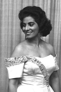 Shoshana Damari1961.jpg