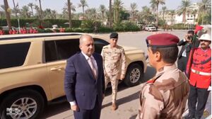 ثابت العباسي يصل وزارة الدفاع العراقية ليتسلم مهامه، كوزير للدفاع.