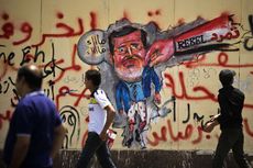 جرافيتي على جدار في القاهرة يوليو 2013.jpg