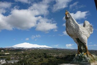 L'Etna innevata vista da Adrano