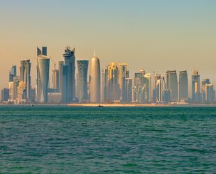 Doha skyline in the morning (12544910974).jpg