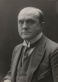 Max Beckmann, photograph by Hans Möller,1922.jpg