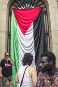 علم فلسطين في برشلونة.