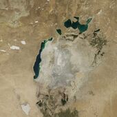 August 2014 – The Aral Sea completely loses its Eastern Lobe.