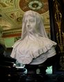 تمثال حرامي نصفي من القرن ١٩ بحجاب يبدو شفافاُ، متحف بانكفيلد