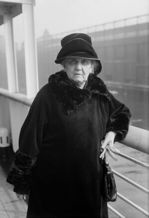 Jane Addams - Bain News Service.jpg