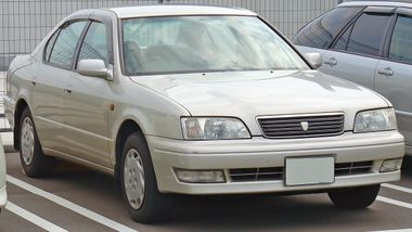 Toyota Camry 1996.jpg