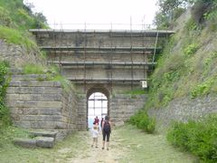 The dry stone bridge, so called Porta Rosa (4th century BC), in Elea, Province of Salerno, Campania, Italy (2005)
