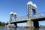 RFK Triboro Lift Bridge 20070902-jag9889.jpg