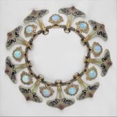 Necklace; by René Lalique; 1897–1899; gold, enamel, opals and amethysts; overall diameter: 24.1 cm; Metropolitan Museum of Art (New York City)