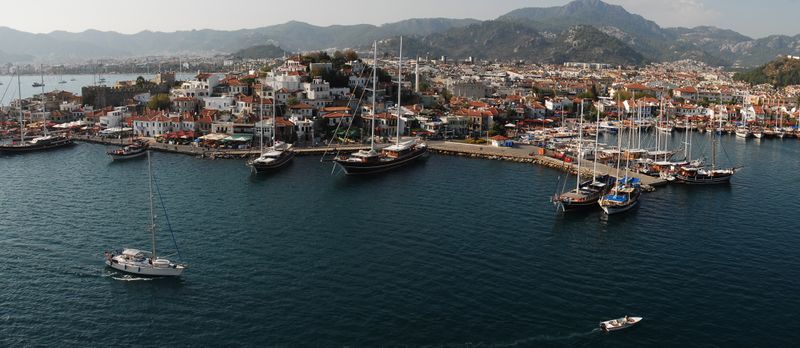 ملف:Marmaris harbor (aerial view), Muğla Province, southwest Turkey, Mediterranean.jpg
