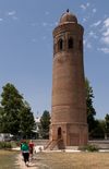 Uzgen Minaret.jpg