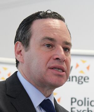 David Frum (14174385791) (cropped).jpg