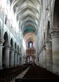 Lisieux - nef de la cathédrale.jpg