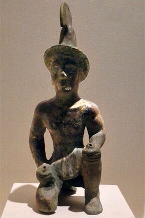 تمثال صغير لجندي Greek، من موقع دفن من القرن الثالث ق.م.، شمال تيان شان