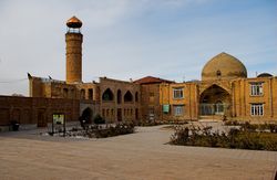 مسجد ومُجمَّع السيِّد حمزة إمام زاده.