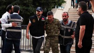 اعتقال أحد جنود الجيش التركي.