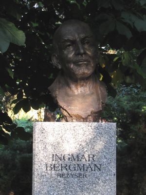 Popiersie Ingmar Bergman ssj 20110627.jpg