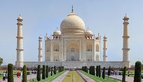 Taj Mahal 2012.jpg