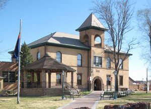 Historic Navajo County Courthouse and Museum in Holbrook