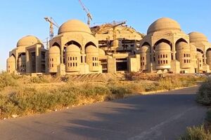 مسجد الرحمن ببغداد.jpg